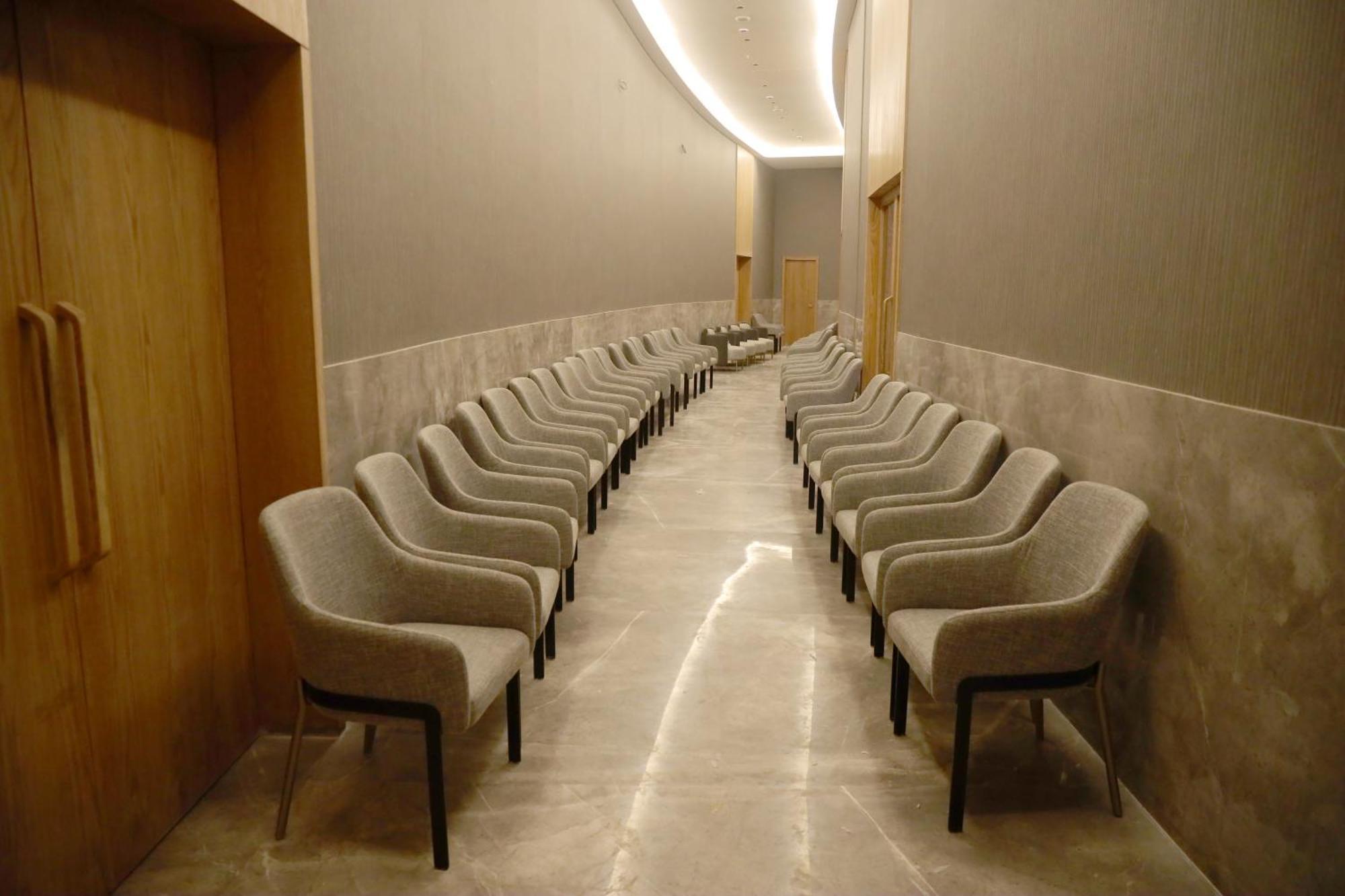 The World Surat Hotel Екстериор снимка