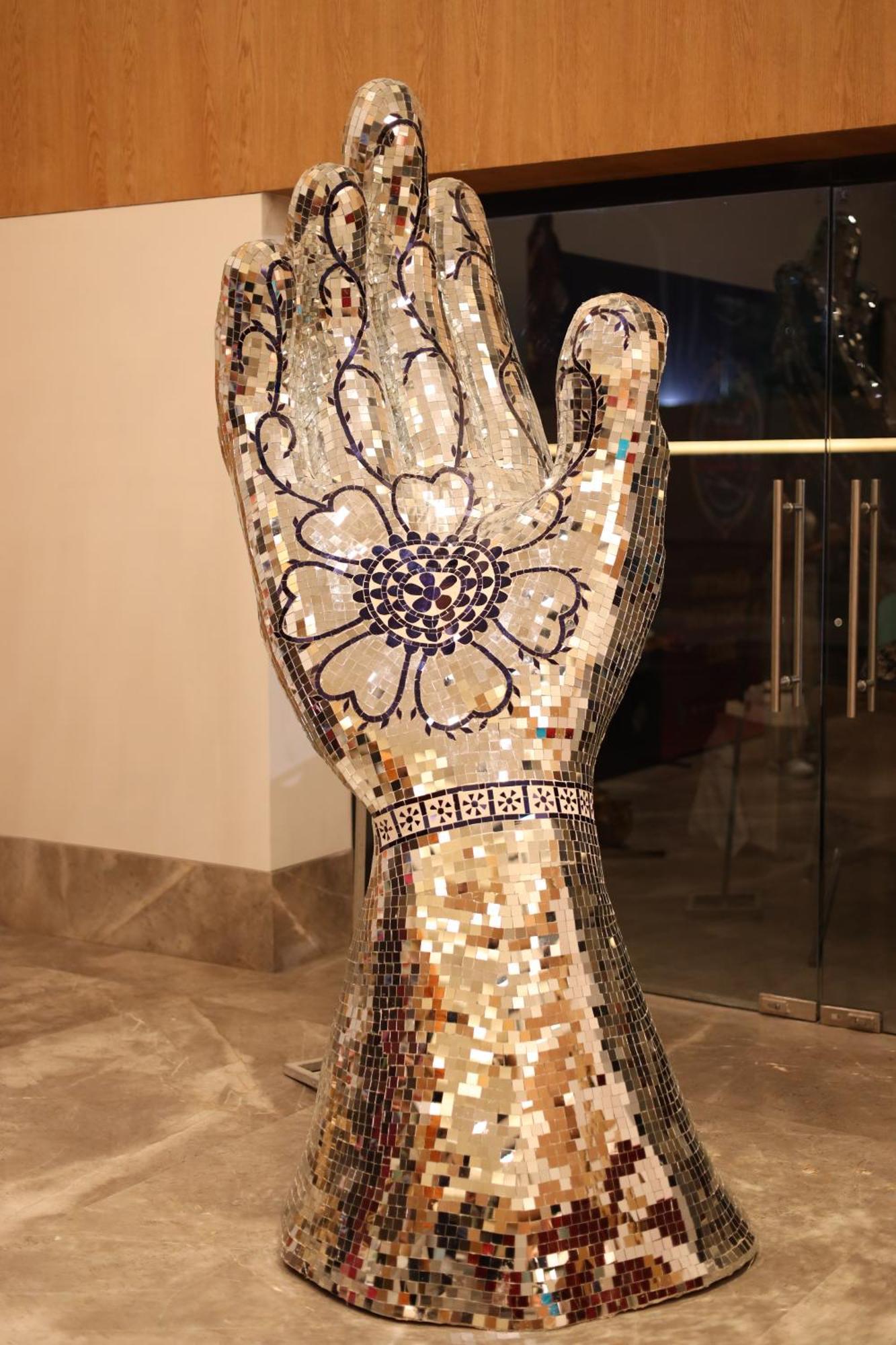 The World Surat Hotel Екстериор снимка