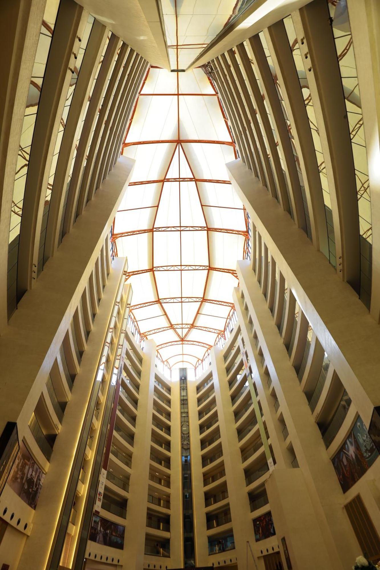 The World Surat Hotel Екстериор снимка